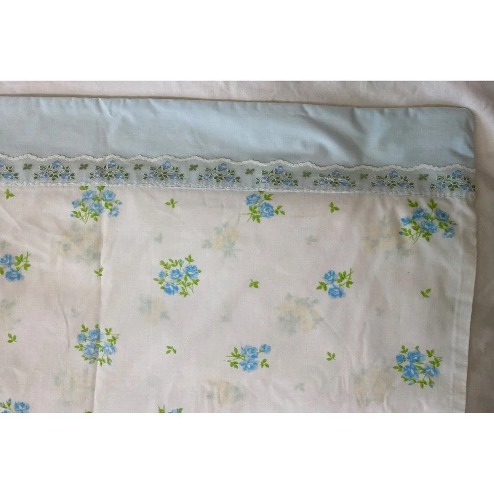 VTG Handmade Duvet Twin Cottage Mini Roses Yellow & Blue 1970s Lace Buttons Read